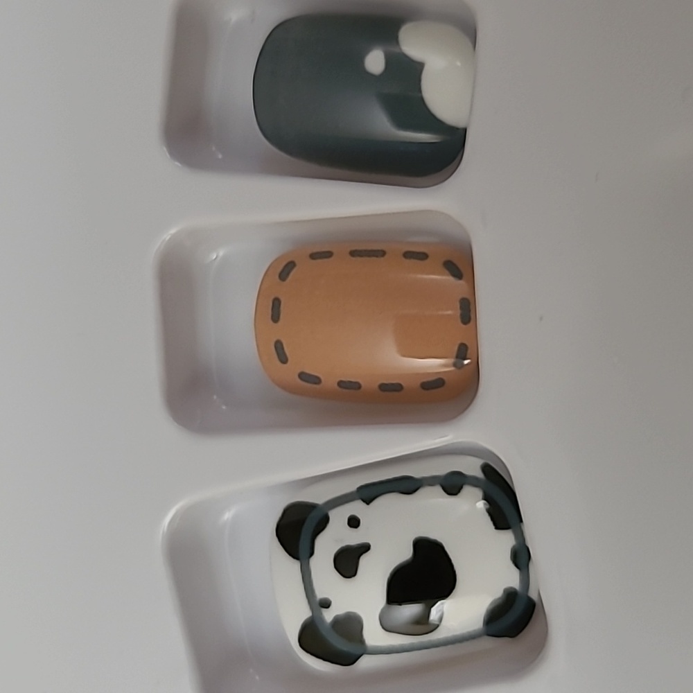 3D Cow Press On Nails - Picture 17 of 17